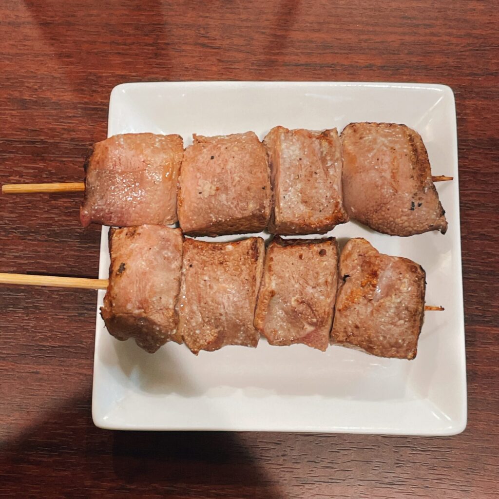 中野「加賀廣」串焼きレバー