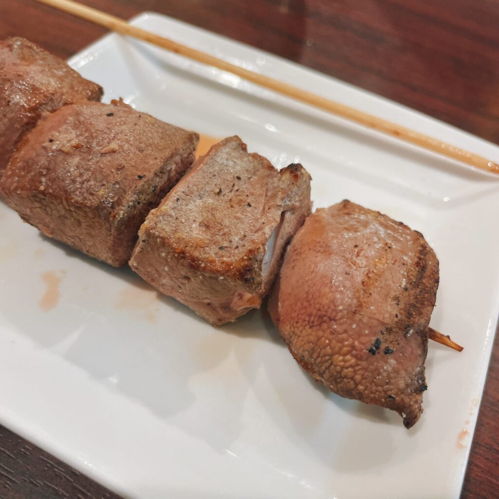 中野「加賀廣」串焼きレバー