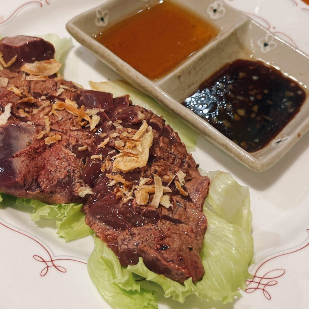 ひばりヶ丘「チノス」レバーステーキ