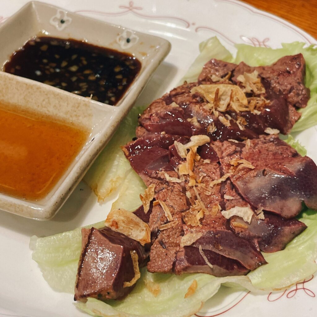 ひばりヶ丘「チノス」レバーステーキ