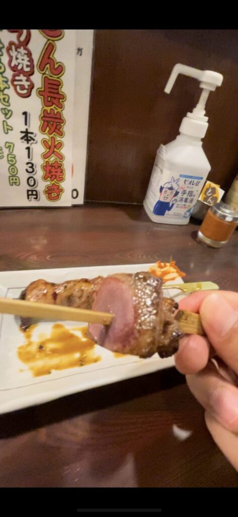 池袋とん長のレバー串