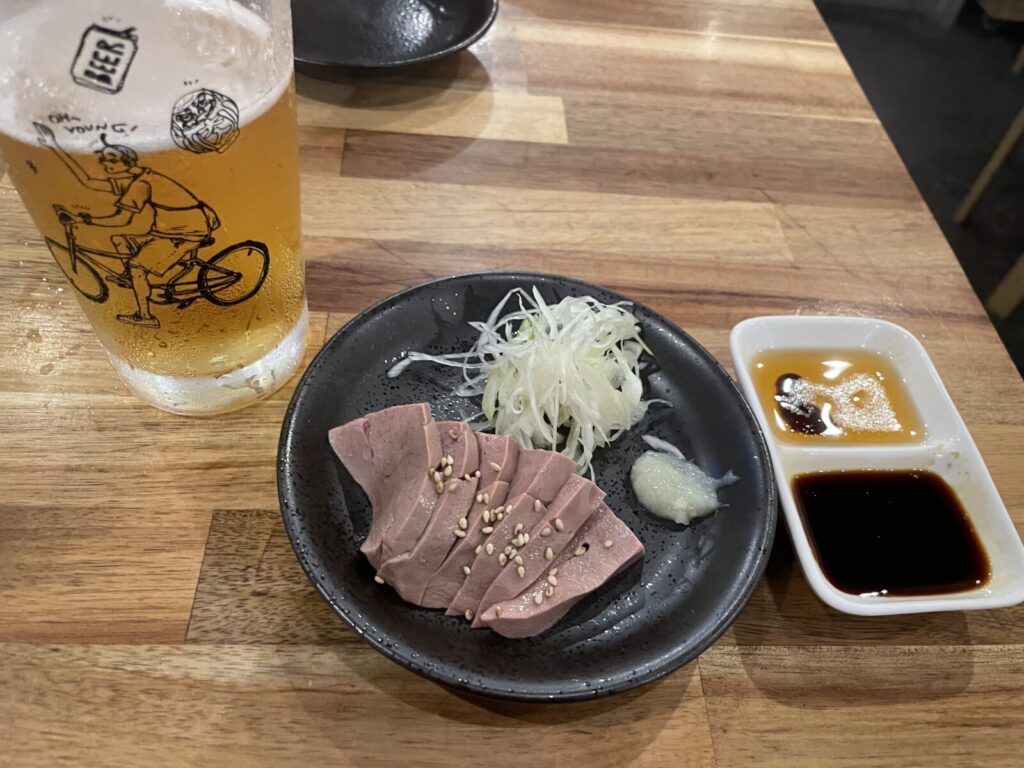やきとんやんぐ セカンド NAKANO レバ刺し風とビール