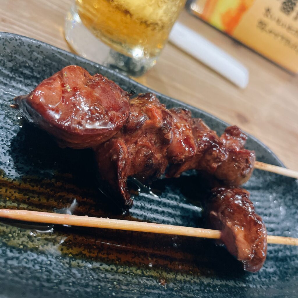 中野「ガチマヤ」焼き鳥レバー串180円