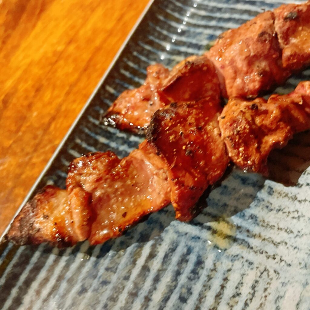 ひばりヶ丘「ひじり亭」大山鶏白レバー串