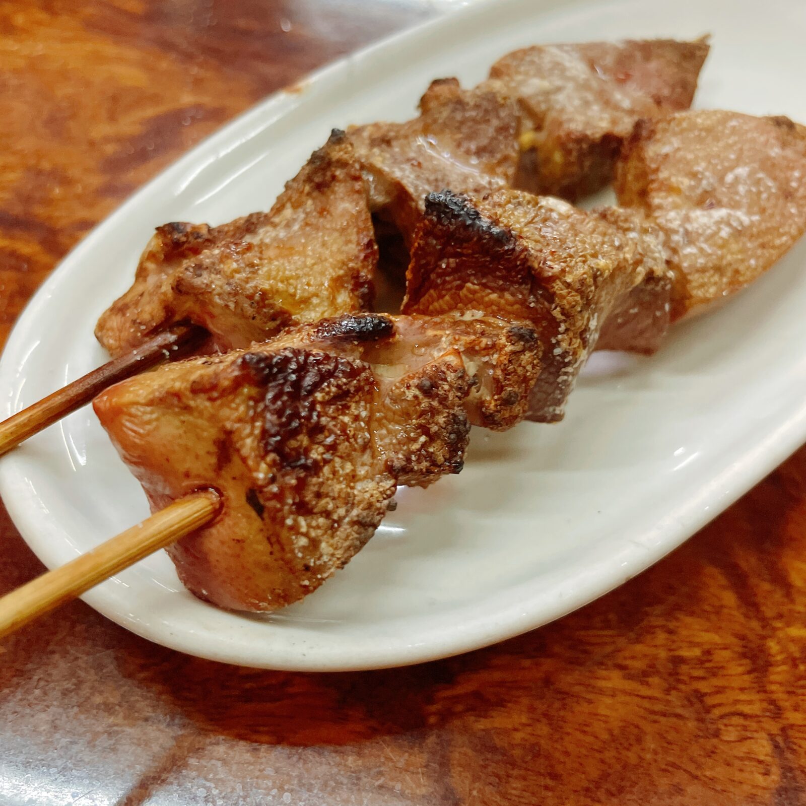 池袋「豊田屋」やきとん レバー串