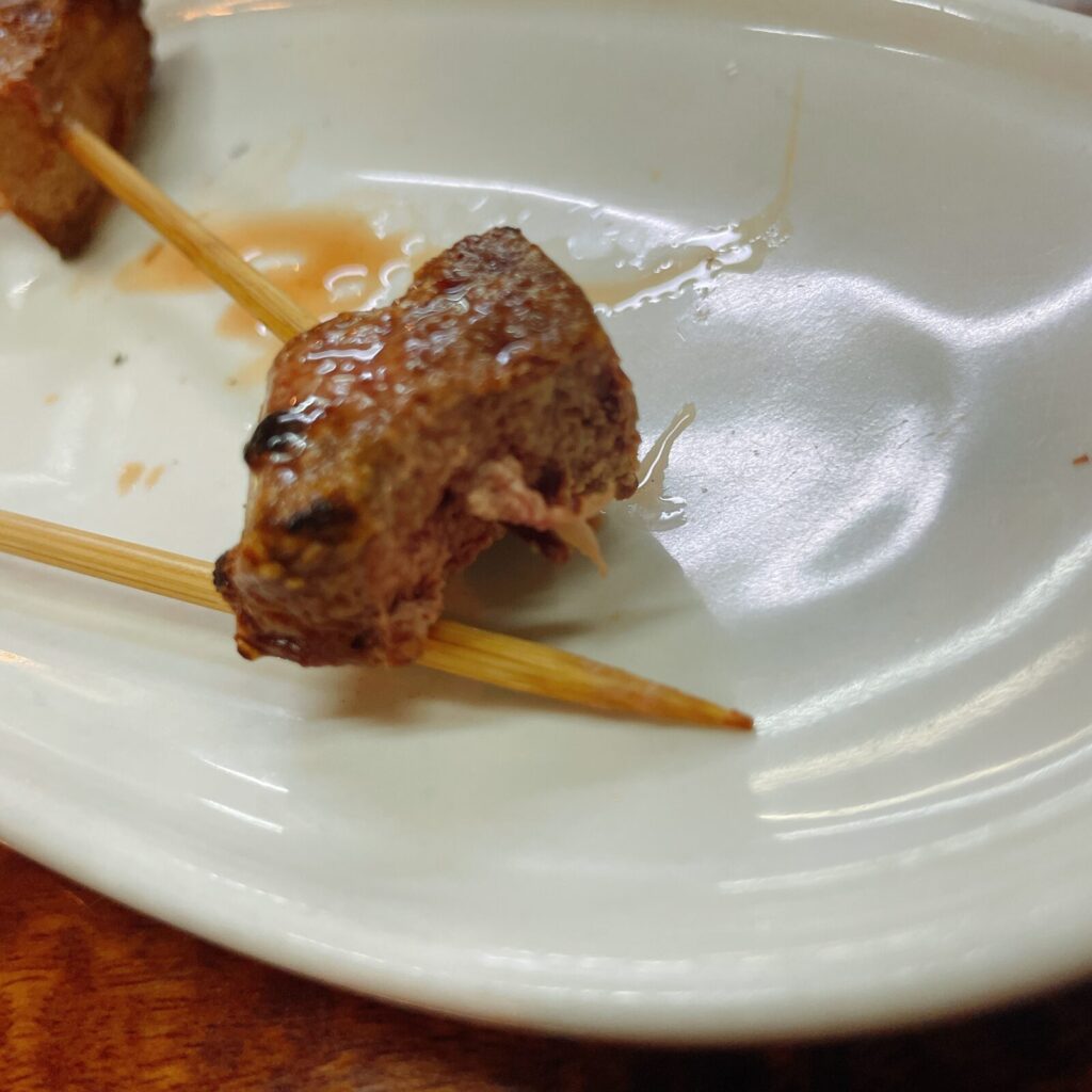 池袋「豊田屋」やきとん レバー串