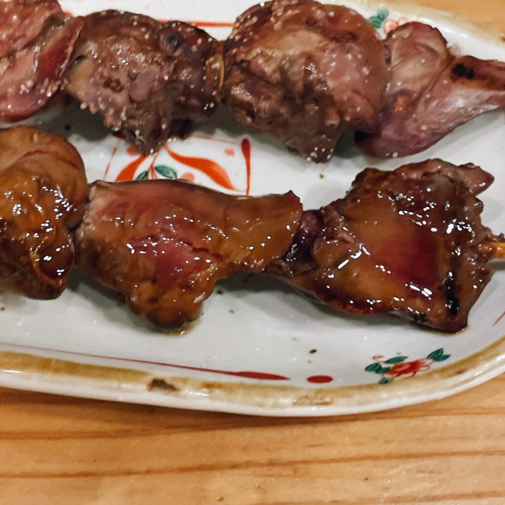 中野「伊勢路」串焼き鳥レバー串