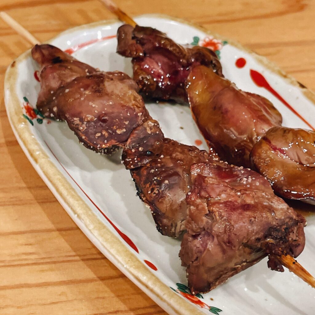 中野「伊勢路」串焼き鳥レバー串