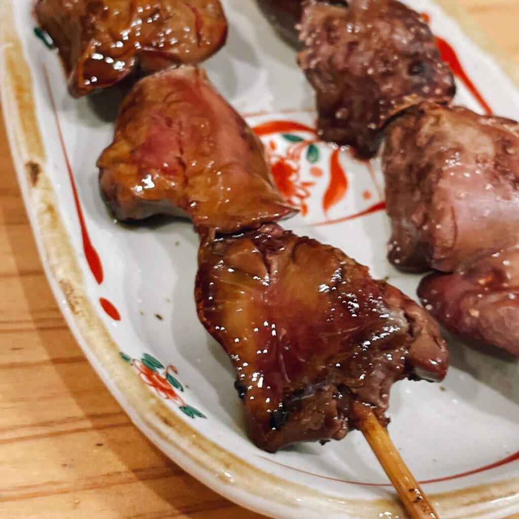 中野「伊勢路」串焼き鳥レバー串
