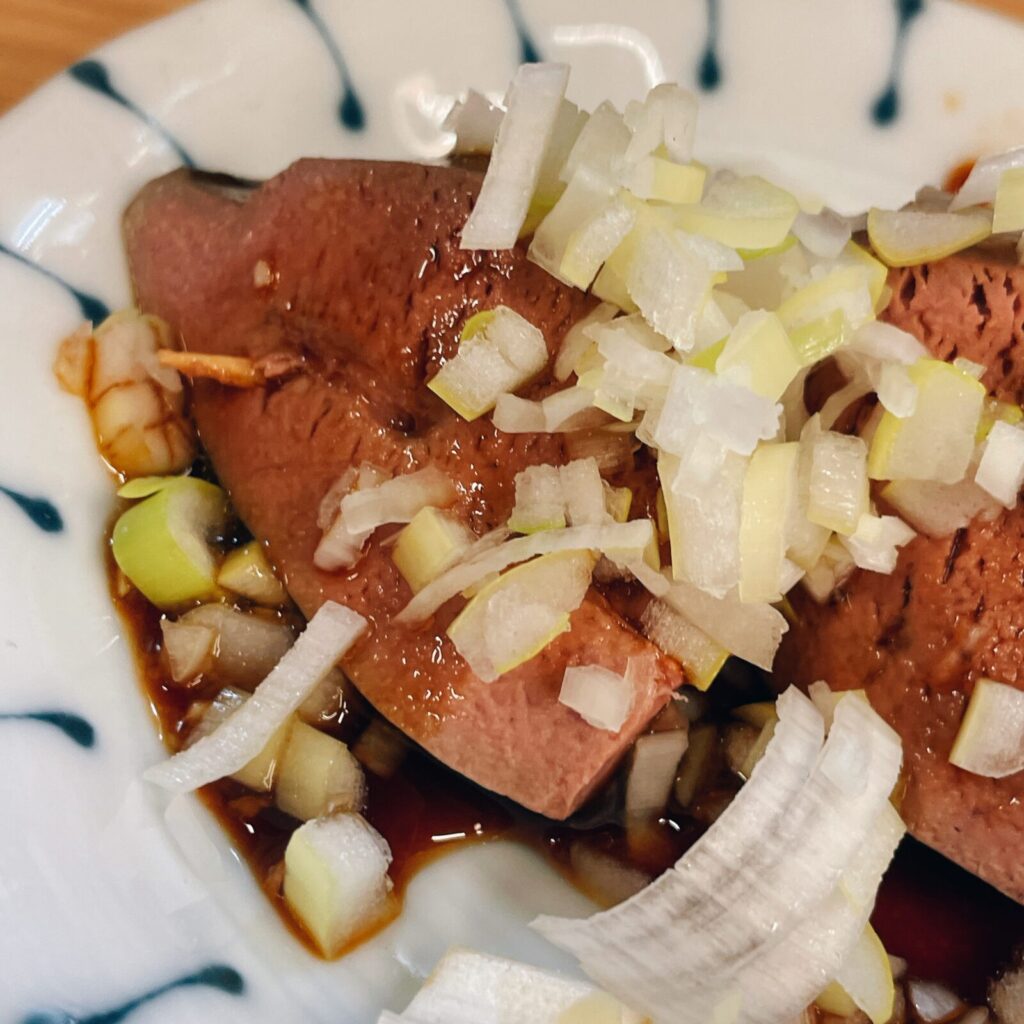 池袋「五の五」豚レバ刺し串