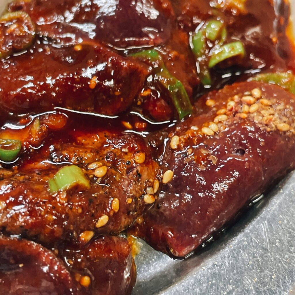 堀切菖蒲園「富吉」牛レバ焼き