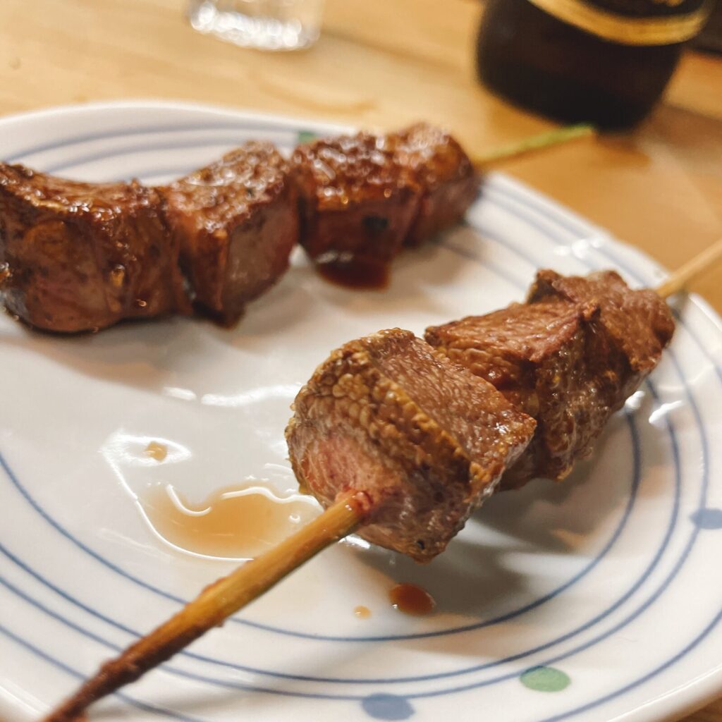 池袋「千登利」やきとん 豚レバー串
