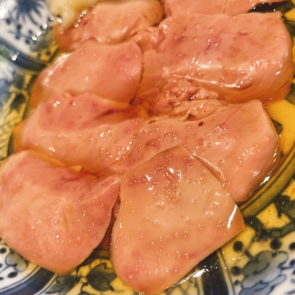 池袋「酔っ手羽」冷製とろレバー