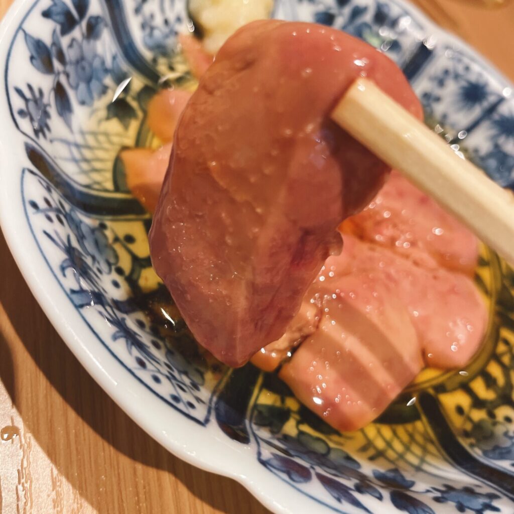 池袋「酔っ手羽」冷製とろレバー