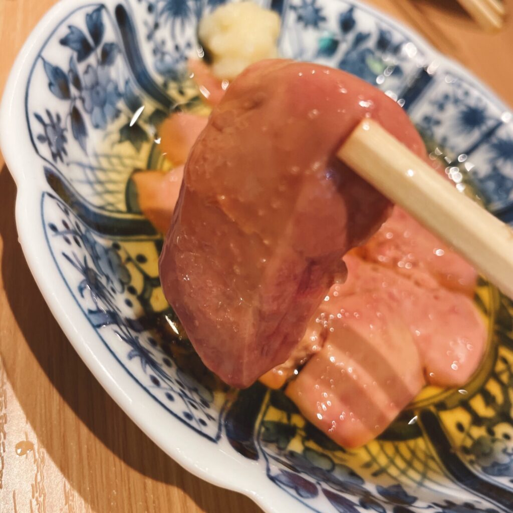 池袋「酔っ手羽」冷製とろレバー