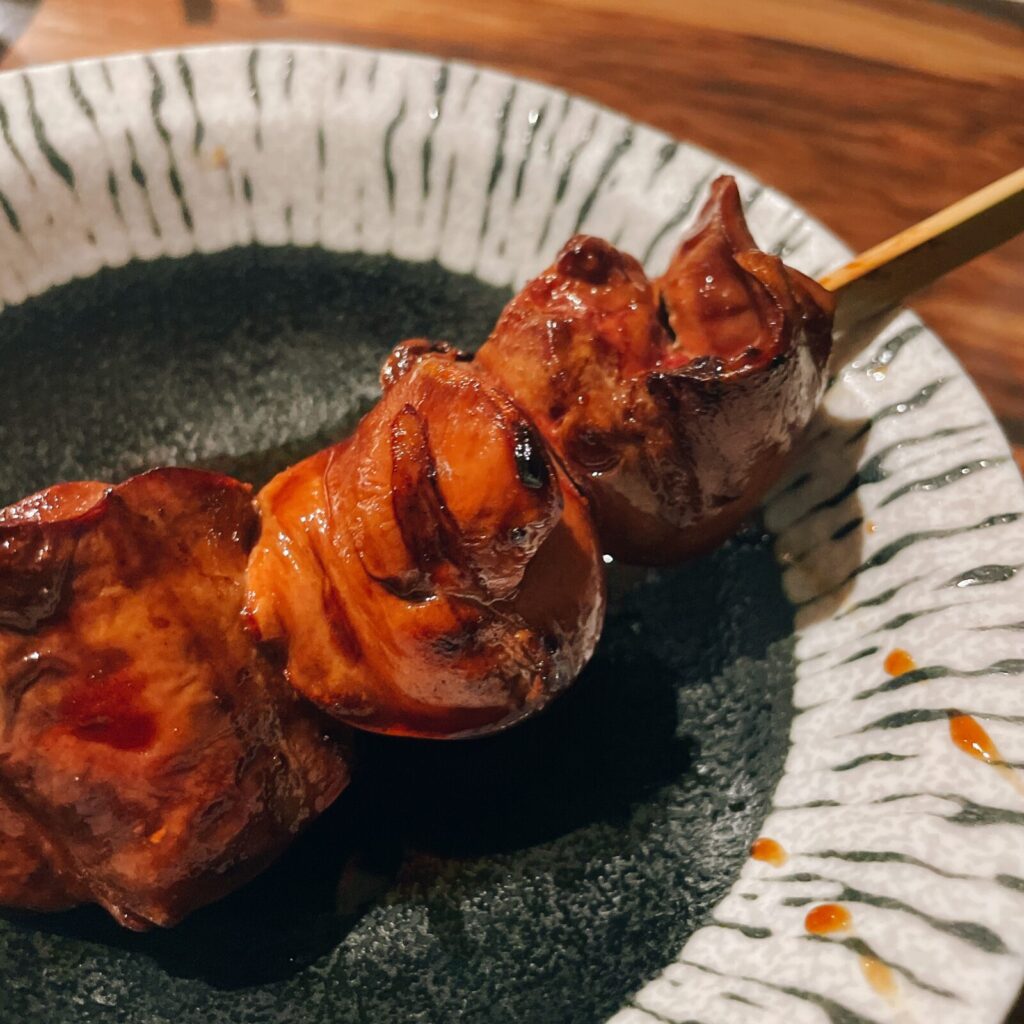 秋葉原「鶏喜鶏喜」極上レバー