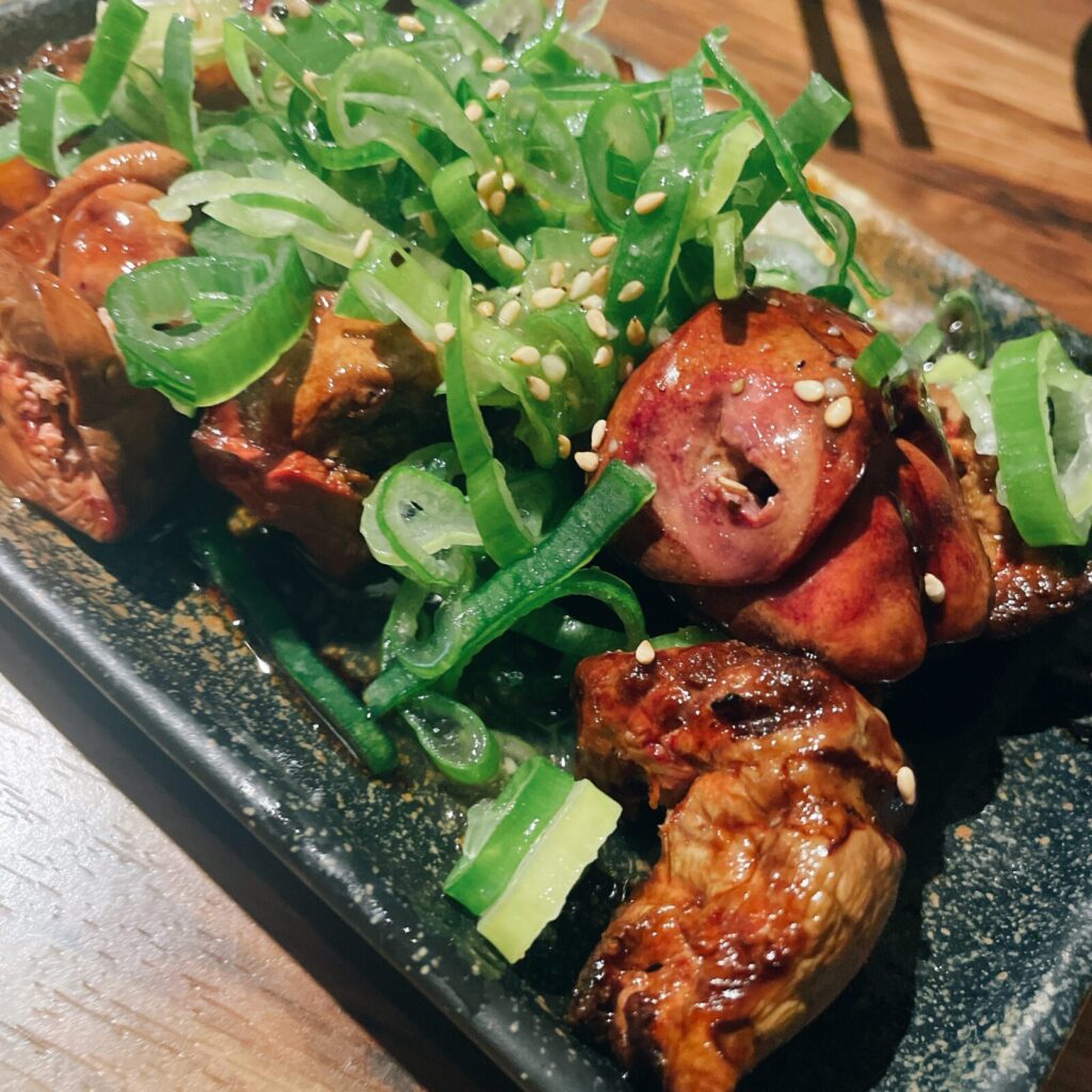 秋葉原「鶏喜鶏喜」ネギ塩レバー