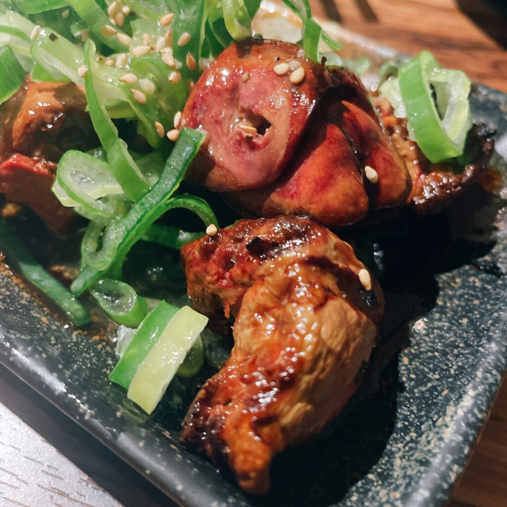 秋葉原「鶏喜鶏喜」ネギ塩レバー