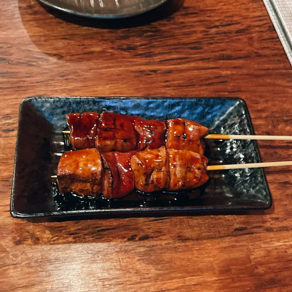 池袋「盛蔵」上レバー串タレ