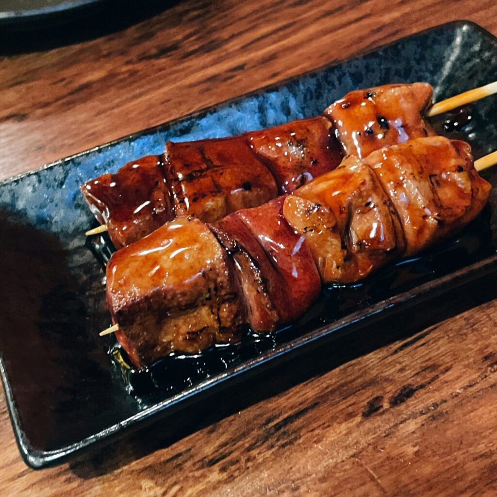 池袋「盛蔵」上レバー串タレ