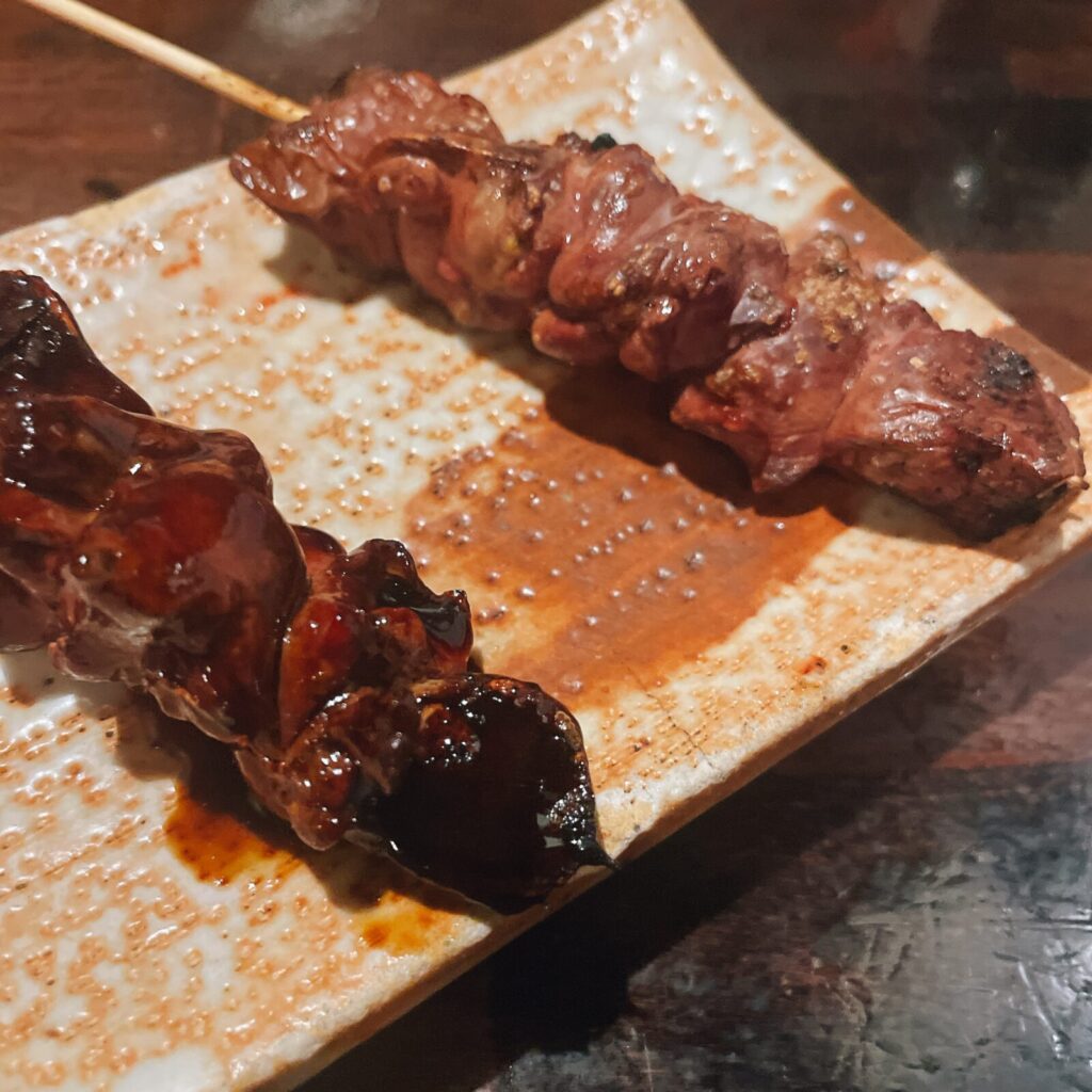 大泉学園「ごち魂」の炭火焼きとり2本盛りレバー