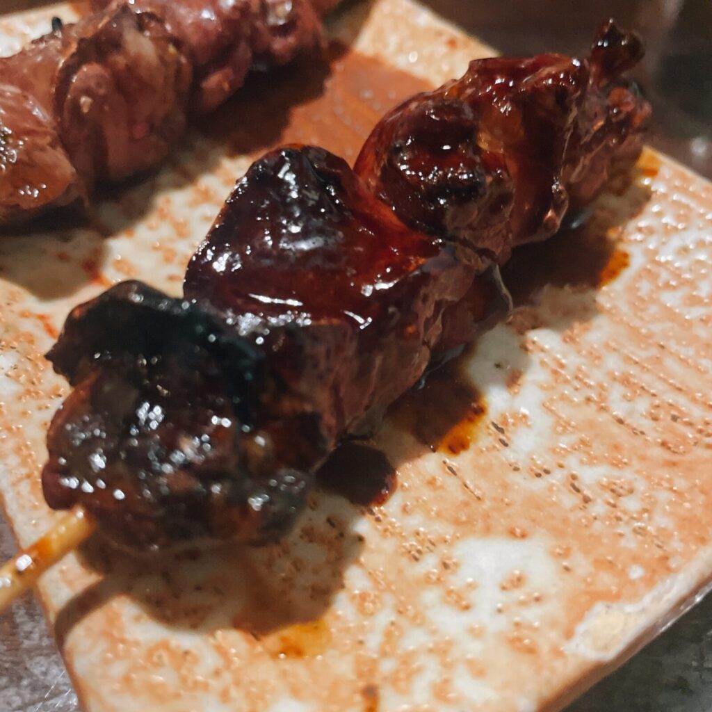 大泉学園「ごち魂」の炭火焼きとり2本盛りレバー