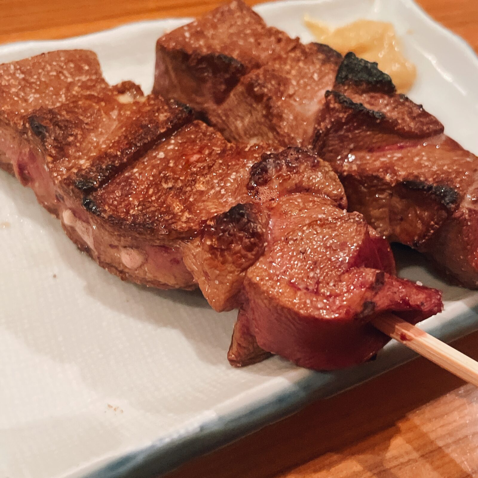 恵比寿「おみっちゃん」やきとりレバー