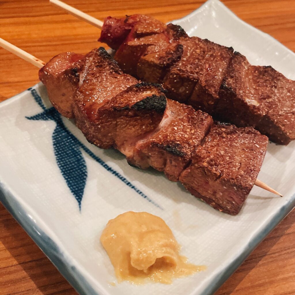 恵比寿「おみっちゃん」やきとりレバー