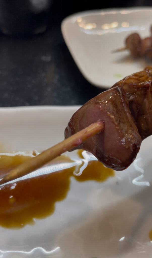 池袋「弁慶」焼き鳥レバー串