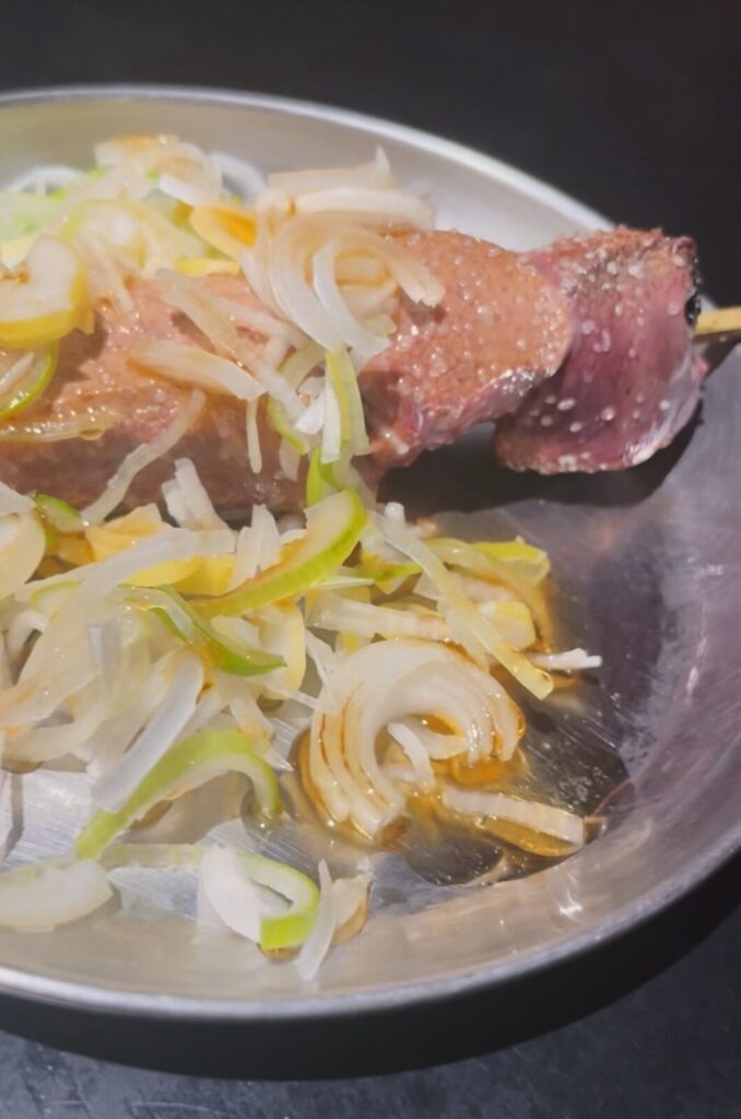 板橋の串焼き「ふるや」の焼きとんレバゴマ