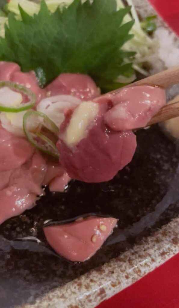 東京・大山「えんぱ」合法レバ刺し(鳥)