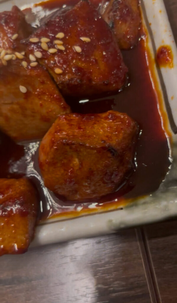 東京・大山「げん」赤レバー