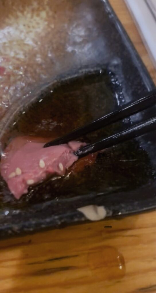 東中野「鶏ジロー」鶏レバ刺し