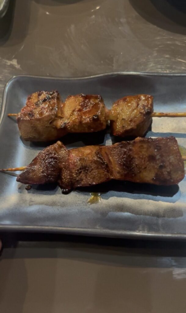 高田馬場「二十八萬石」大串やきとんレバー