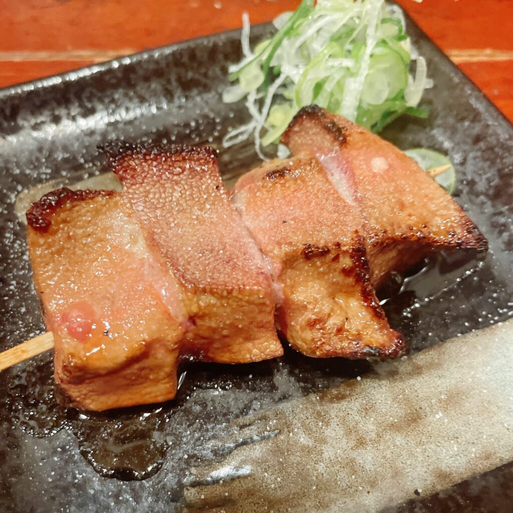 中野「ばかたれずっちゃん」やきとんレバー串