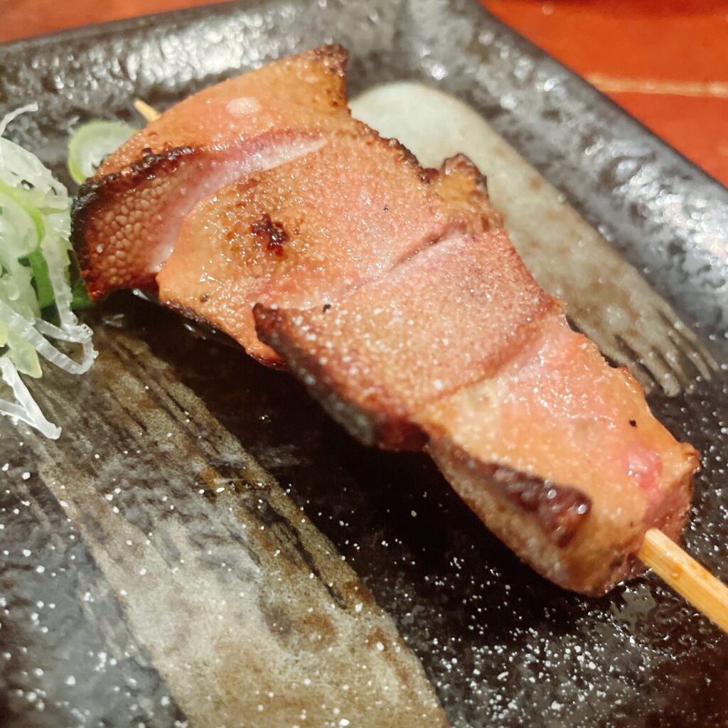 中野「ばかたれずっちゃん」やきとんレバー串