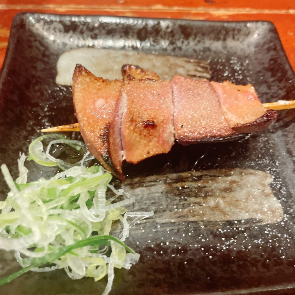 中野「ばかたれずっちゃん」やきとんレバー串