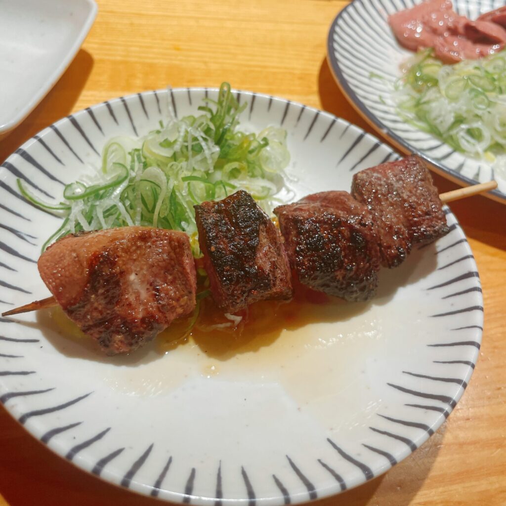 池袋「神田屋」串焼きレバテキ&ごまネギ塩