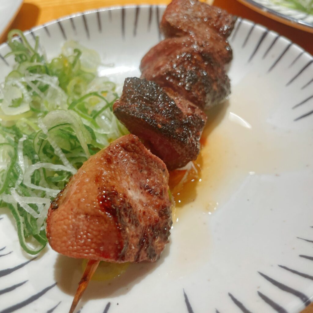 池袋「神田屋」串焼きレバテキ&ごまネギ塩