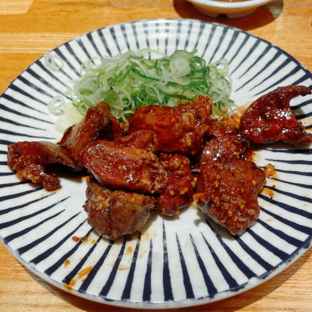 池袋「神田屋」純レバ炒め