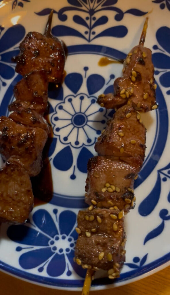 椎名町「やきとんかど」やきとんレバー串