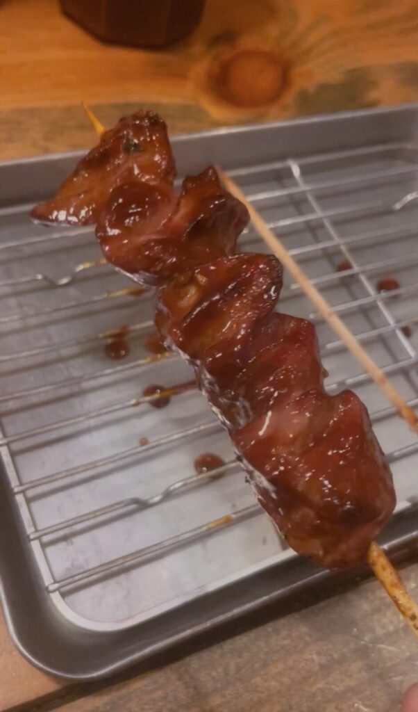 埼玉・狭山ヶ丘「にしだ場」やきとり鶏レバー