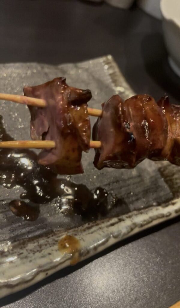 板橋「串揚げダイニングエッジ」串焼きレバー