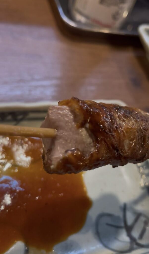 池袋「串八珍」網レバー（豚）