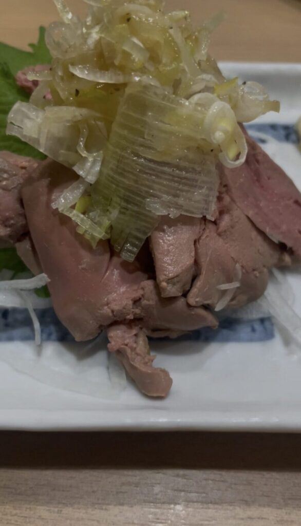 池袋「焼鳥と酒 木々家 池袋西口本店」鶏れば刺し