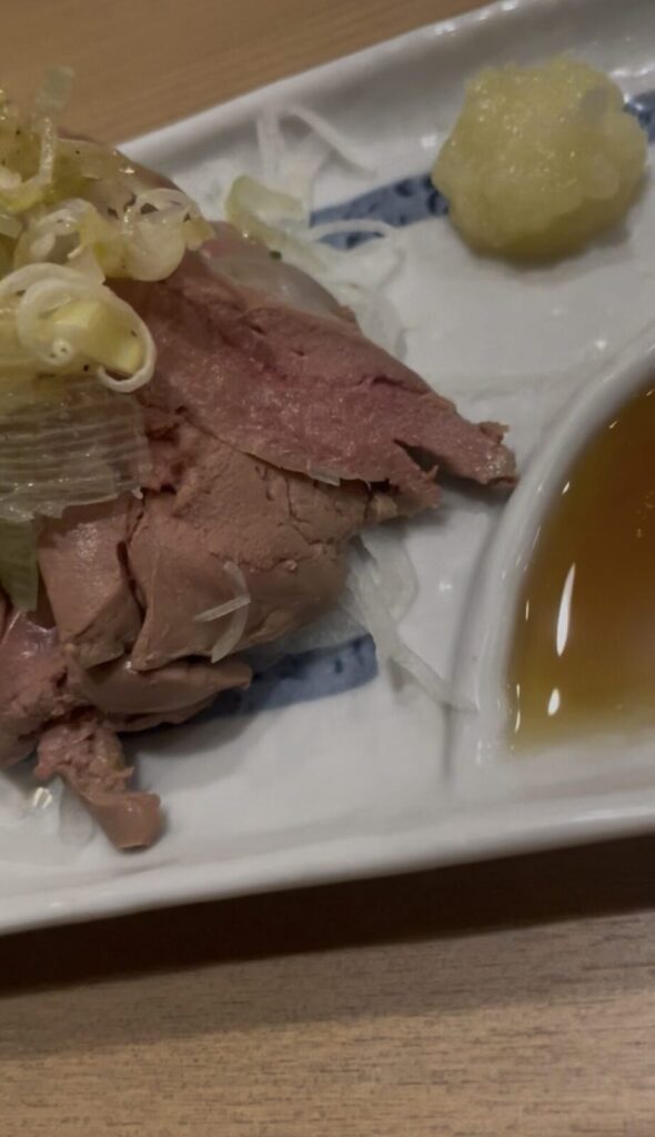 池袋「焼鳥と酒 木々家 池袋西口本店」鶏れば刺し