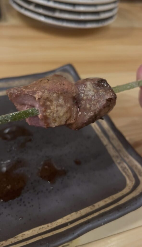 池袋「スミビトケムリ」のレバーすじ