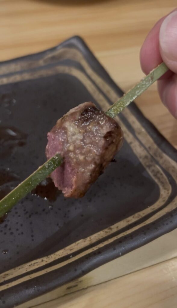 池袋「スミビトケムリ」のレバーすじ