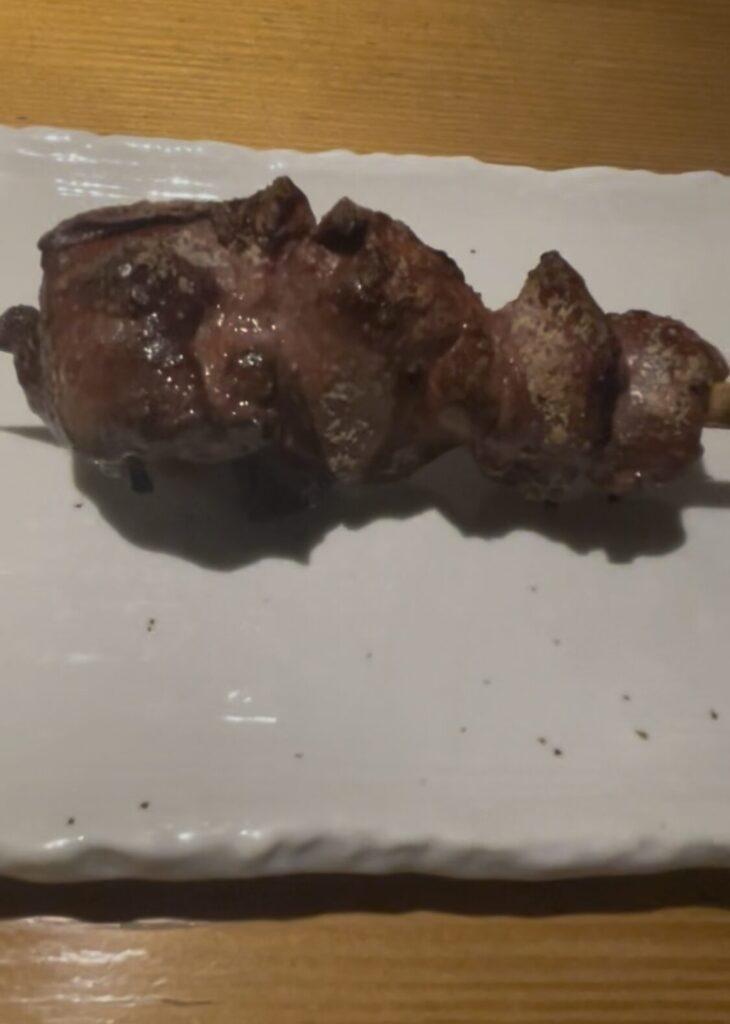池袋「逢鳥」の焼き鳥レバー