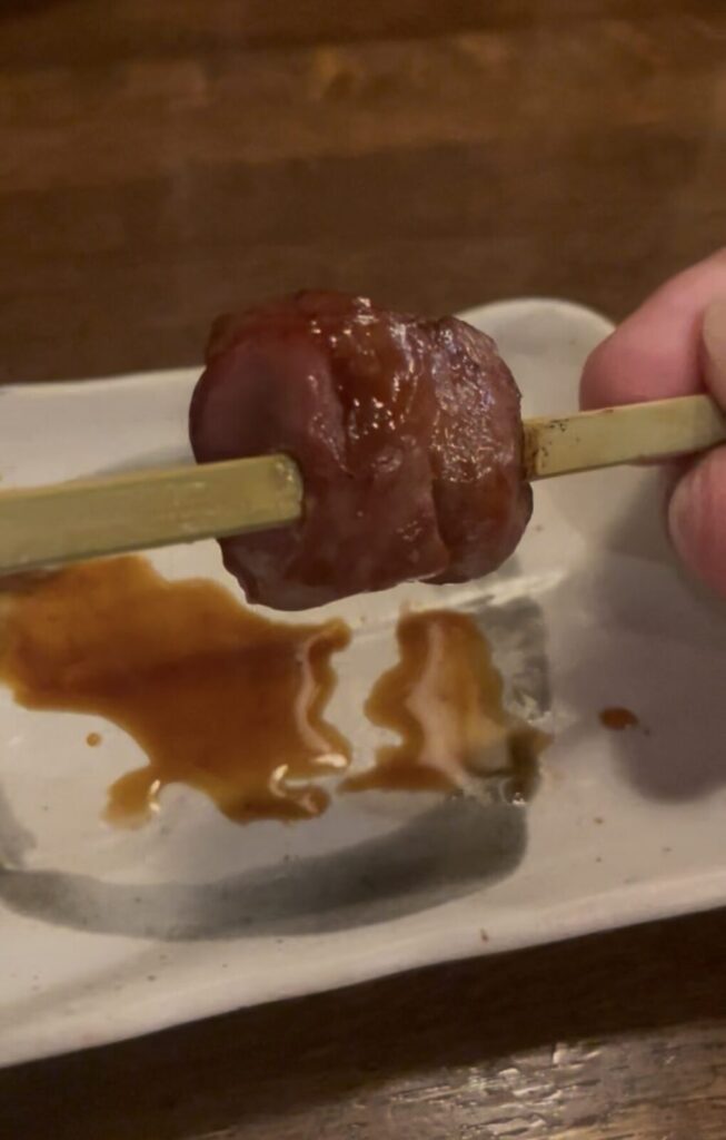 池袋「どんどこ」の串焼きレバー